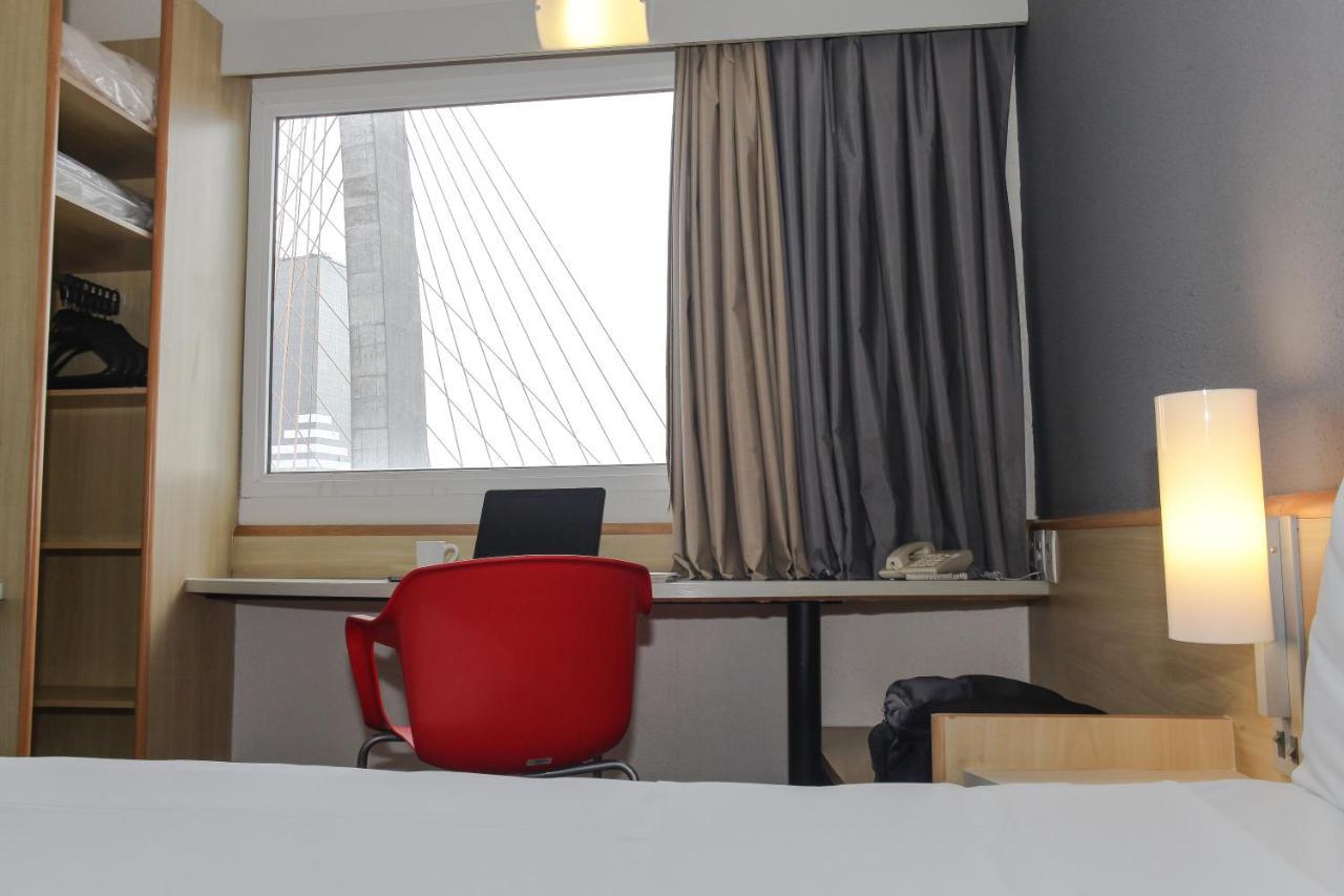 Ibis Sao Jose Dos Campos Colinas Hotel Екстериор снимка
