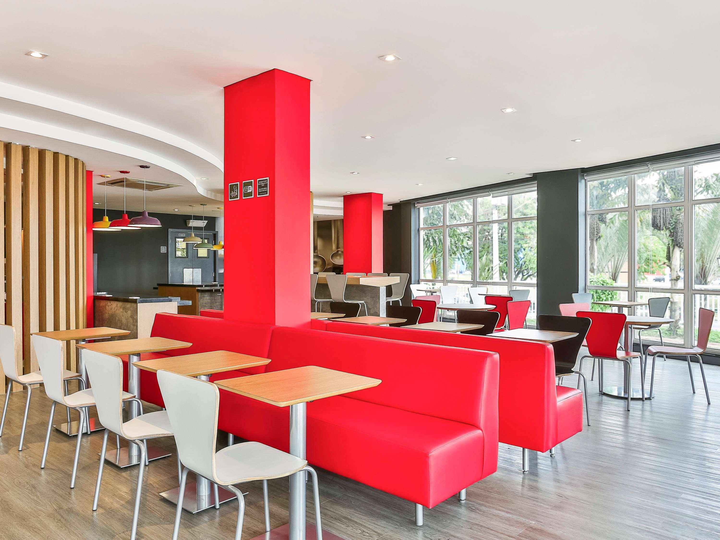 Ibis Sao Jose Dos Campos Colinas Hotel Екстериор снимка