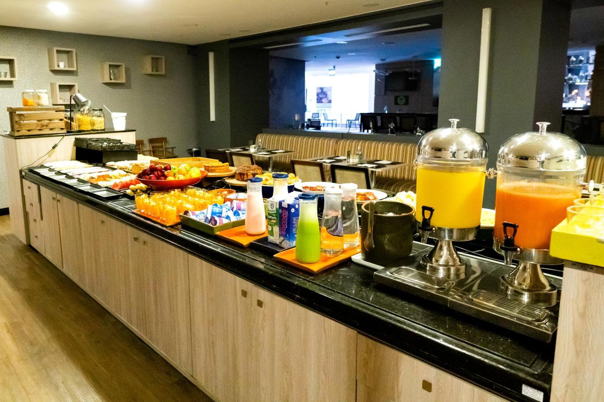 Ibis Sao Jose Dos Campos Colinas Hotel Екстериор снимка